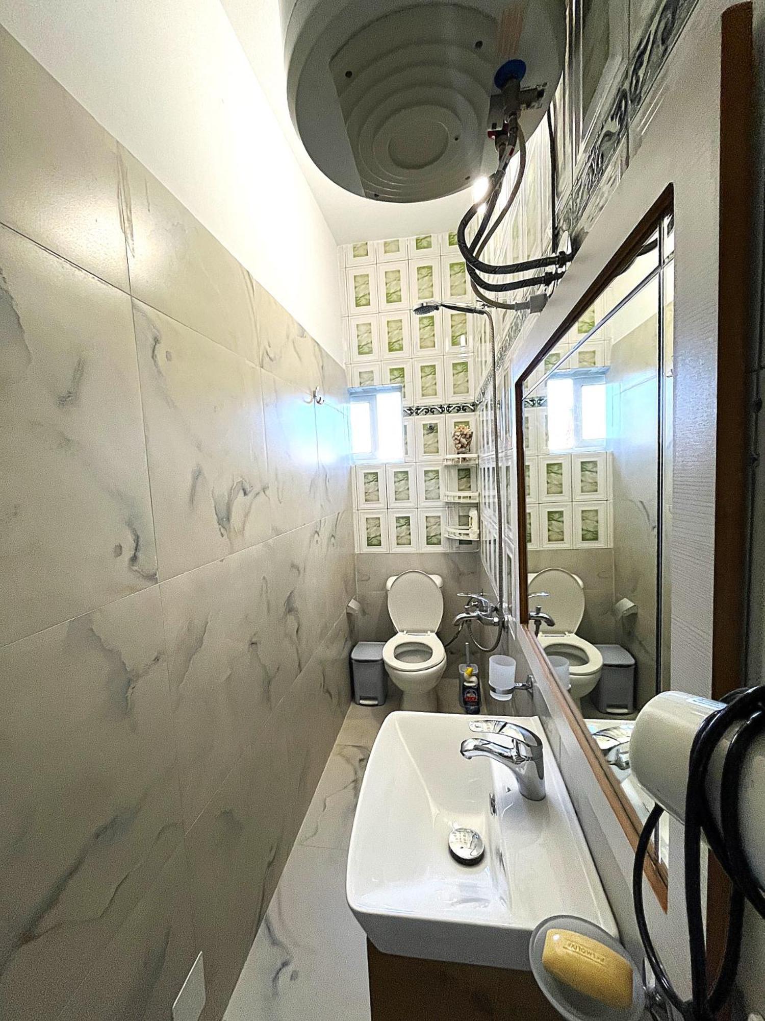 Beach & Chill Apartments Vlore Bagian luar foto
